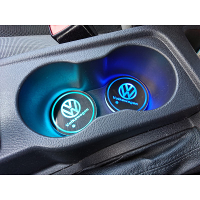 Підсвічування підсклянника з логотипом автомобіля Volkswagen