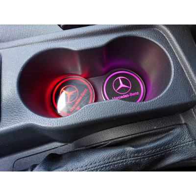 Підсвічування підсклянника з логотипом автомобіля Mercedes