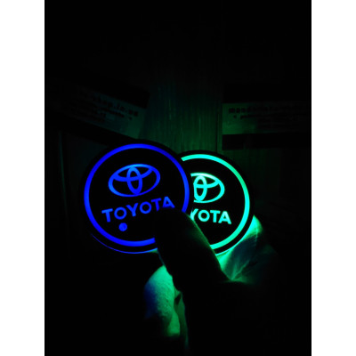 Підсвічування підсклянника з логотипом автомобіля TOYOTA