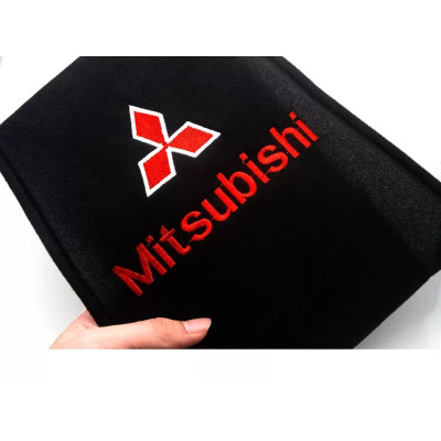 Чохол на підголовник з логотип Mitsubishi 2шт