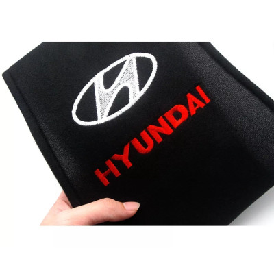 Чохол на підголовник з логотип Hyundai 2шт