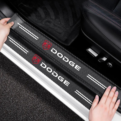 Защитная пленка накладка на пороги и бампер для Dodge- Черный Карбон 5 шт.