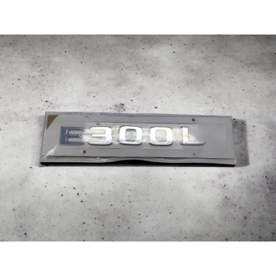 Стикер, емблема Mercedes E300L