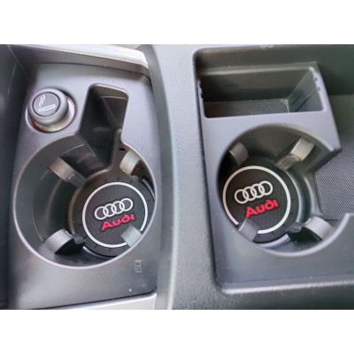 Антиковзкий килимок у підсклянники Audi (Ауді)