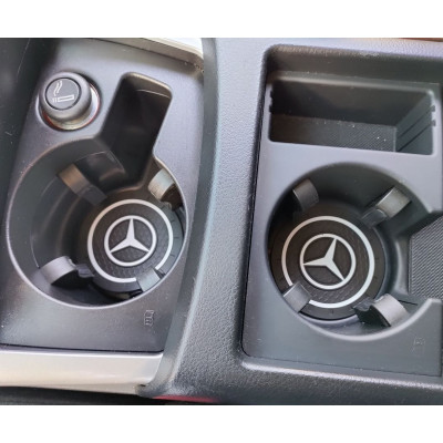 Антиковзаючий килимок в підстаканики Mercedes (Мерседес)
