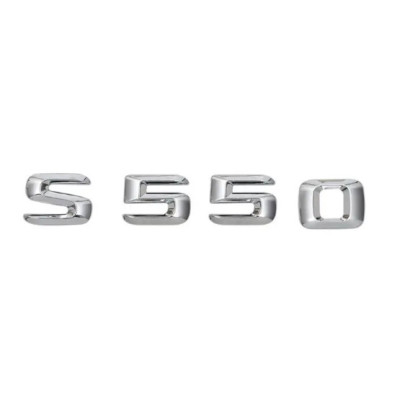 Напис на багажник, емблема Mercedes S550