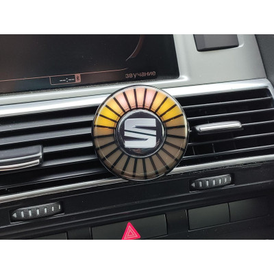 Ароматизатор в авто з еквалайзером Seat, світлодіодне підсвічування в авто