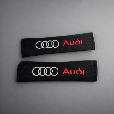 Чохол на ремінь безпеки з логотип Audi 2шт