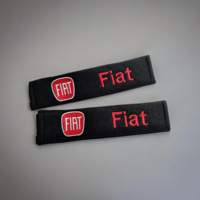 Чохол на ремінь безпеки з логотип Fiat 2шт