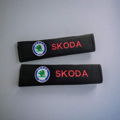 Чохол на ремінь безпеки з логотип Skoda 2шт