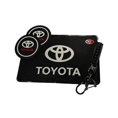 Комплект Toyota (Тойота) Брелок та антиковзкі килимки в авто.