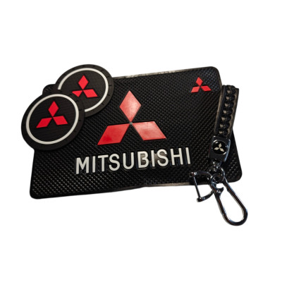 Комплект Mitsubishi (Міцубісі) Брелок та антиковзкі килимки в авто.