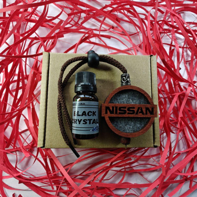 Підвіска ароматизатор Nissan, АвтоПарфуми Нісан на дзеркало, червоний