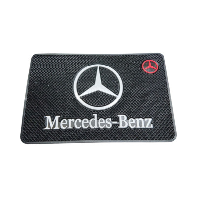 Антиковзаючий килимок на панель авто Mercedes-Benz (Мерседес-Бенц)