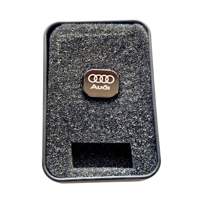 Флешка с логотипом авто Audi USB, компактная флешка для даных и музыки 32 ГБ
