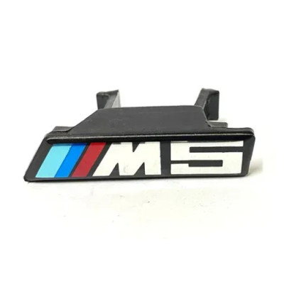 Емблема напис M5 для BMW E39 M5 пластик 59x14 мм