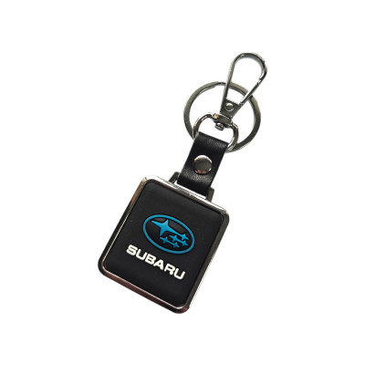 Брелок з логотипом авто Subaru, карабін та кільце, металевий софт тач