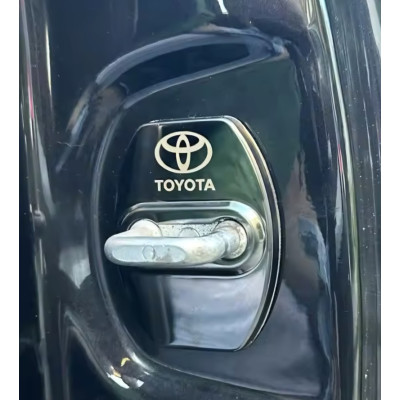 Накладки на дверний замок чорні із логотипом Toyota 02