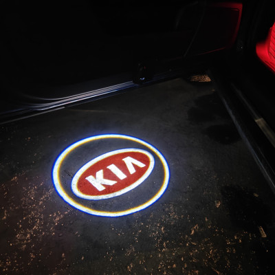 Лазерне підсвічування на дверях автомобіля з логотипом KIA